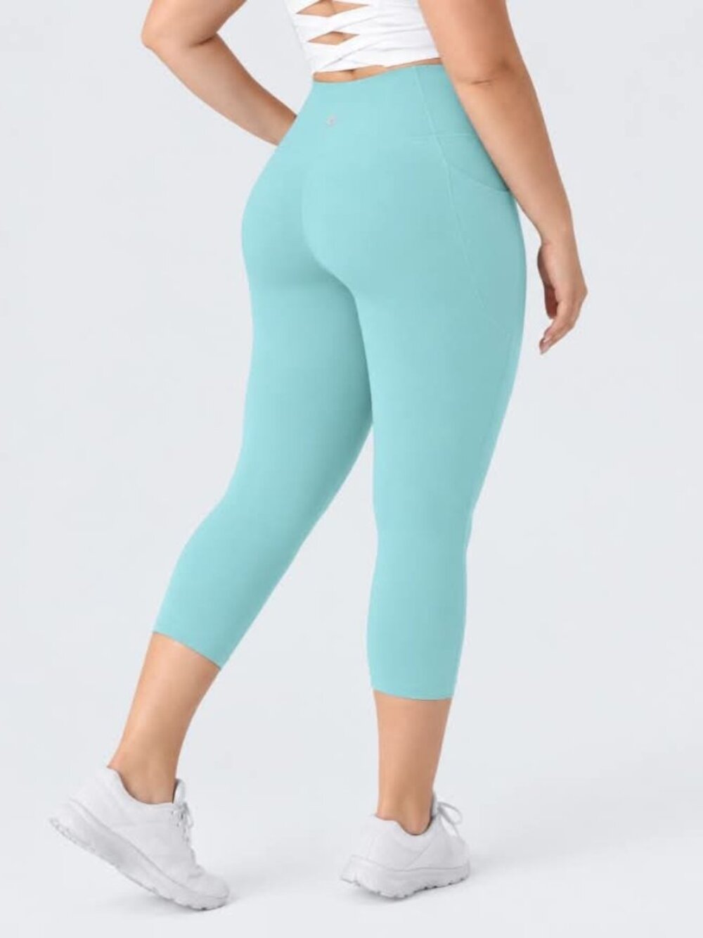 Halara 3X Blue SoftlyZero™ High Waisted Crossover Pocket Capri Yoga Leggings